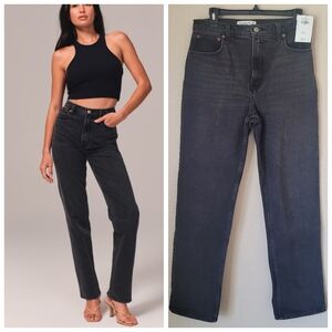 Abercrombie & Fitch Ultra High Rise 90's Straight Jeans Size 28 or 6R